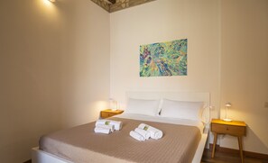 1 bedroom, iron/ironing board, free WiFi, bed sheets - Giardini 47 - Morada (Cagliari)
