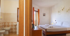 1 bedroom, iron/ironing board, bed sheets