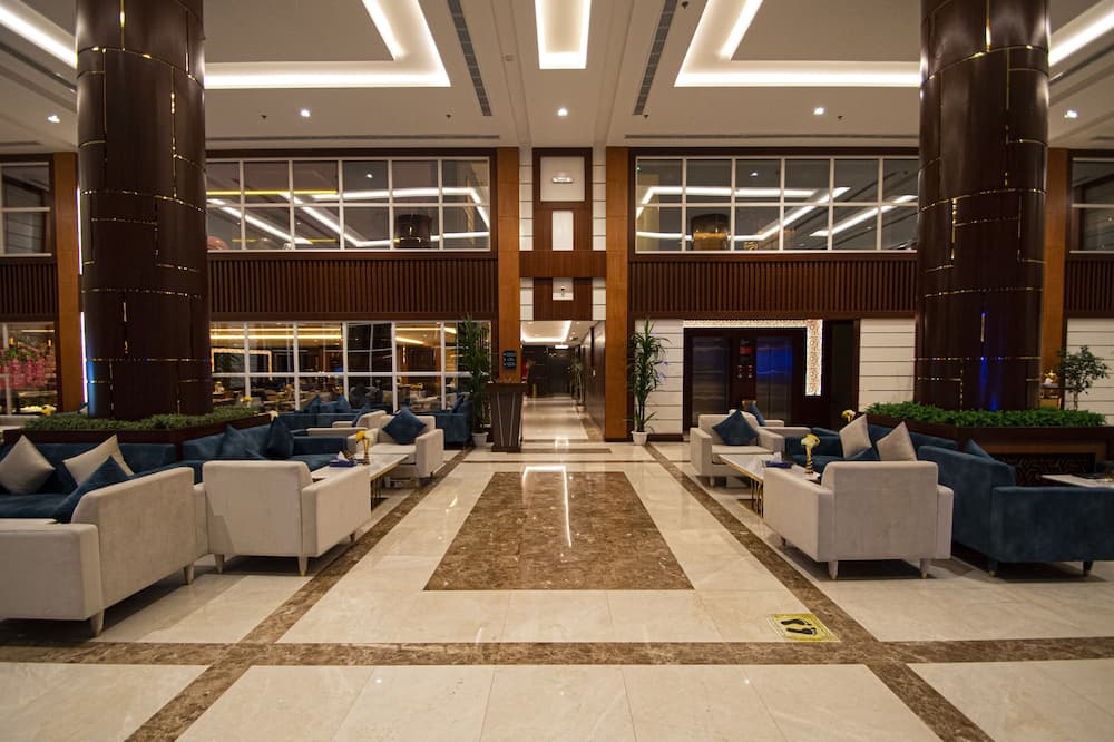 towers hotel