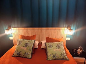 1 chambre, fer et planche à repasser, Wi-Fi, draps fournis