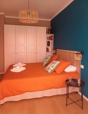 1 chambre, fer et planche à repasser, Wi-Fi, draps fournis