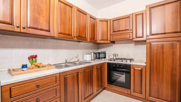 Appartamento familiare, 3 camere da letto, 2 bagni (Scacciapensieri) | Cucina privata