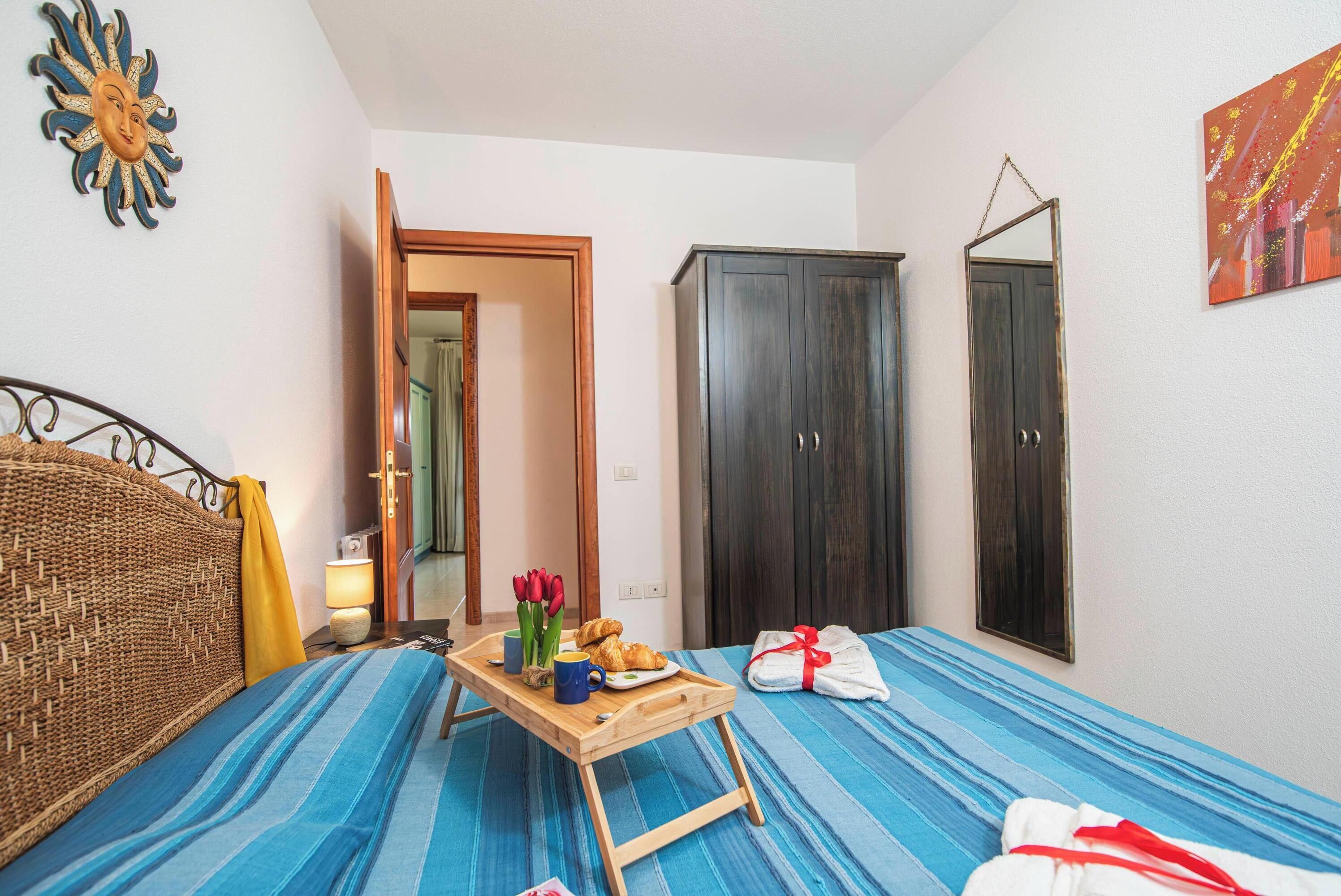 Family Apartment, Multiple Bedrooms, 2 Bathrooms (Scacciapensieri)