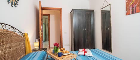 Family Apartment, Multiple Bedrooms, 2 Bathrooms (Scacciapensieri)