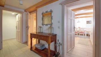 Ferienhaus, Gartenblick | Wohnbereich