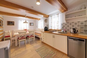 Private kitchen - Dom Nad Wodospadem pod Snieznymi Kotlami (Jelenia Góra)
