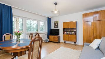 Classic Apartment, Balcony, Garden View