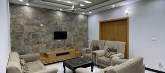 Pyramid Guest House