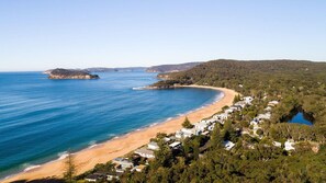 Beach nearby - The Hardys Bay Hideout (Hardys Bay)