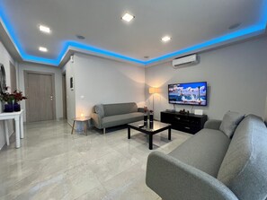 Smart TV, video games