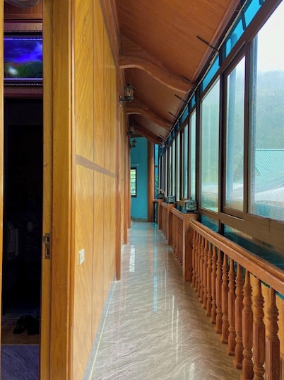 Ha Chau Homestay