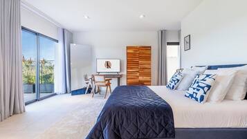 1 chambre, fer et planche Ă  repasser, Wi-Fi gratuit, draps fournis