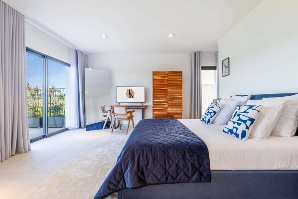 1 slaapkamer, een strijkplank/strijkijzer, gratis wifi, beddengoed