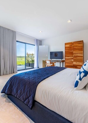 1 slaapkamer, een strijkplank/strijkijzer, gratis wifi, beddengoed