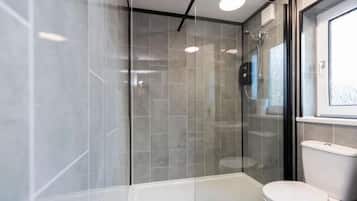 Shower, towels