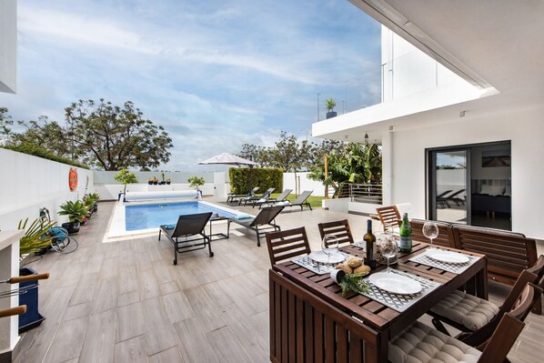 Apartemen | 3 kamar tidur