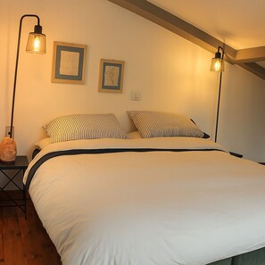 1 bedroom, WiFi, bed sheets