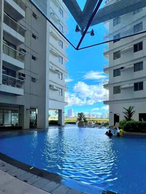 Apartment, 2 Bedrooms, Accessible, Balcony | Pool - 2br Unit at Asmara Near St Lukes Medical Center (Quezon City)