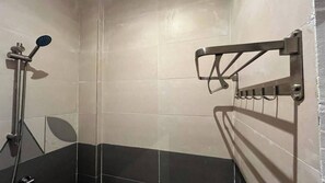 Apartment, 1 Bedroom | Bathroom