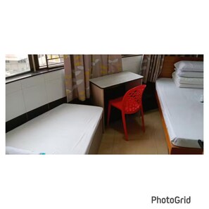 Standard-Dreibettzimmer