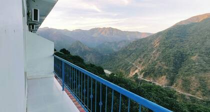 The Yamuna Deck Resort and Cafe
