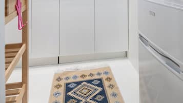 apartman, kilátással a városra | Privát konyha