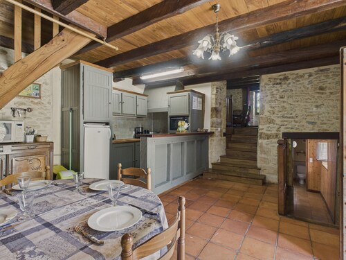 Maison de campagne pour 6 avec piscine et jardin