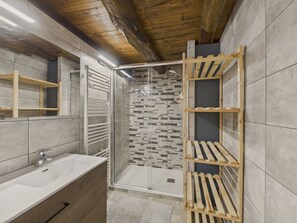Dusche, Haartrockner