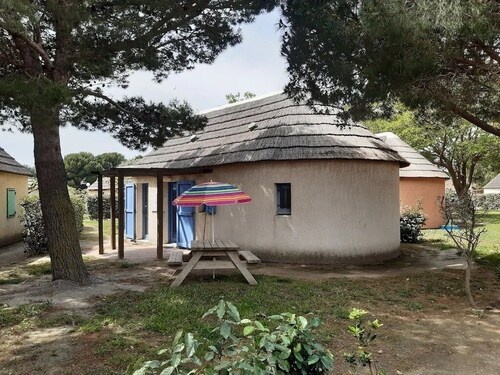 Fisherman's farmhouse between the swimming pool, the Etang de Salses-Leucate and the Mediterranean