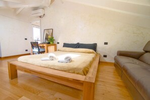 2 camere, ferro/asse da stiro, Wi-Fi, lenzuola