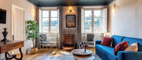 TV, DVD player, stereo