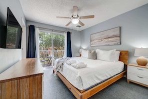 3 bedrooms, iron/ironing board, travel cot, WiFi