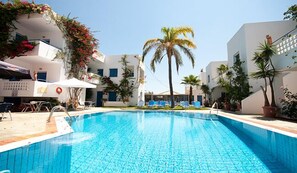 Seasonal outdoor pool, open 8:30 AM to 7:30 PM, pool umbrellas - Galini Apartments (Malia)