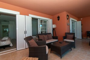 2 sovrum, strykjärn/strykbräda, wi-fi och sängkläder