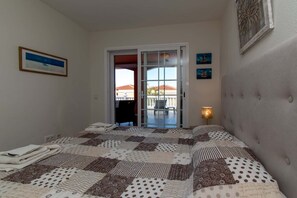 2 bedrooms, iron/ironing board, WiFi, bed sheets - El Veril del Duque 13 - Two Bed (Costa Adeje)