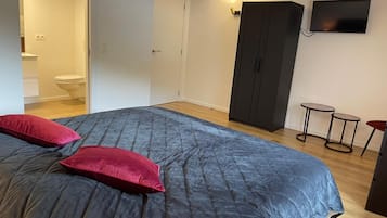 Huis | 2 slaapkamers, individueel gemeubileerd, een strijkplank/strijkijzer