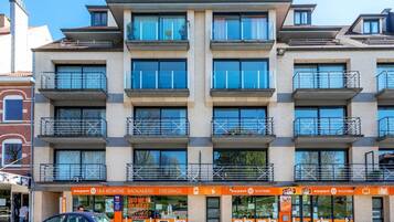 Apartment | Exterior