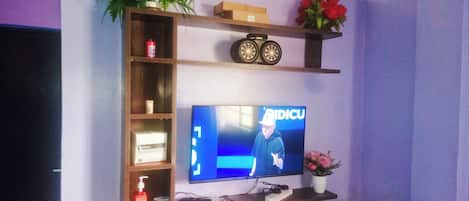 Interni