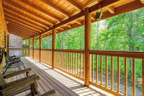 Property grounds - Peaceful setting in Smokies (Sevierville)