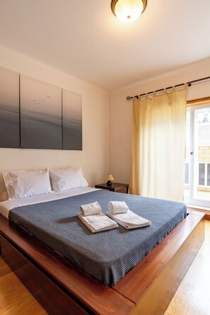 1 quarto, ferros/tábuas de passar roupa, Wi-Fi de cortesia