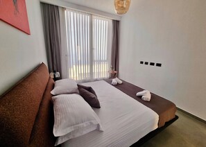 2 chambres, fer et planche à repasser, Wi-Fi, literie fournie