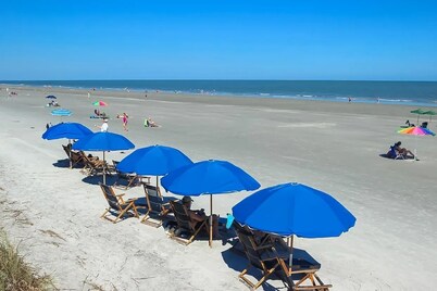 7643 Huntington: 4 Bed, 4 Bath, Lagoon Views, Sleeps 10