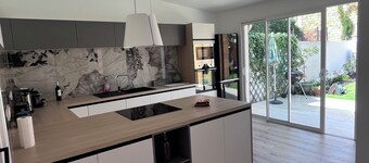 Maison Narbonne, idéale Grands buffets avec piscine et climatisation