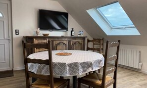 Dining - Residence Plurien for 6 People (Plurien)