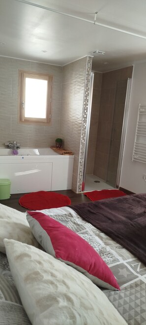 1 chambre, Wi-Fi, draps fournis