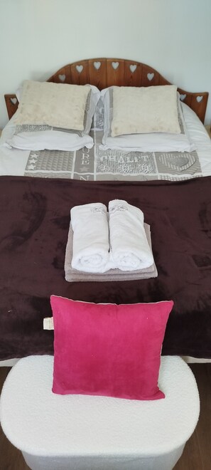 1 bedroom, WiFi, bed sheets - Amethyst (couple) (Val-des-Prés)