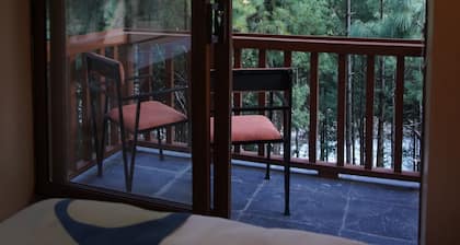 Mountain Lodges of Nepal Chame