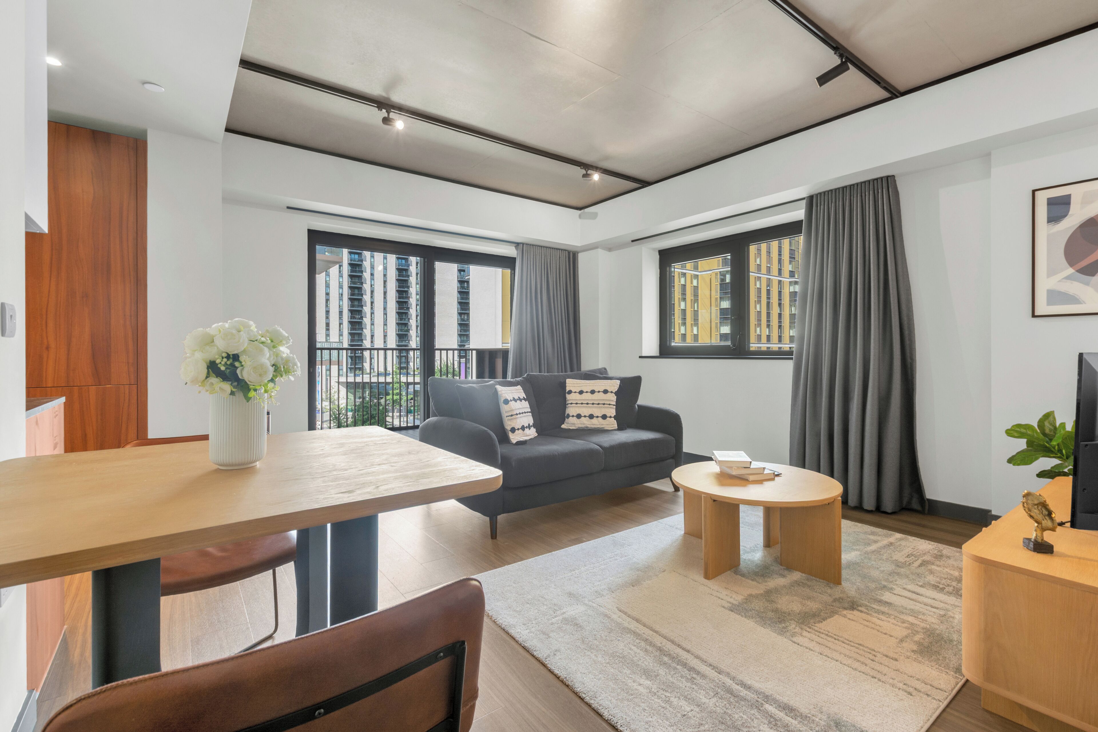 Signature Apartment, 1 Katil Ratu (Queen), Haiwan Kesayangan Dibenarkan, City View | Ruang tamu | 40 inci televisyen LED dengan digital 