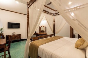Superior Double Room, City View - La Moon Puducherry (Puducherry)