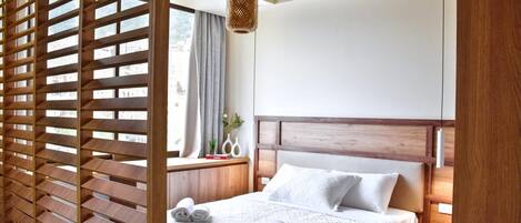 1 slaapkamer, een strijkplank/strijkijzer, wifi, beddengoed